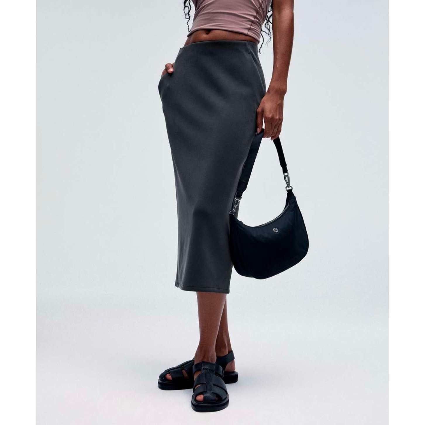 Lululemon Softstreme Hr Midi Skirt Size 12 In Black